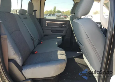 2017 Ram 1500 Slt z USA, uszkodzony, nr VIN 3C6RR7LT0HG665684